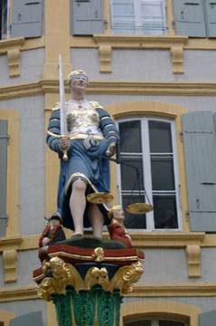 Image de la fontaine de la Justice à Neuchâtel