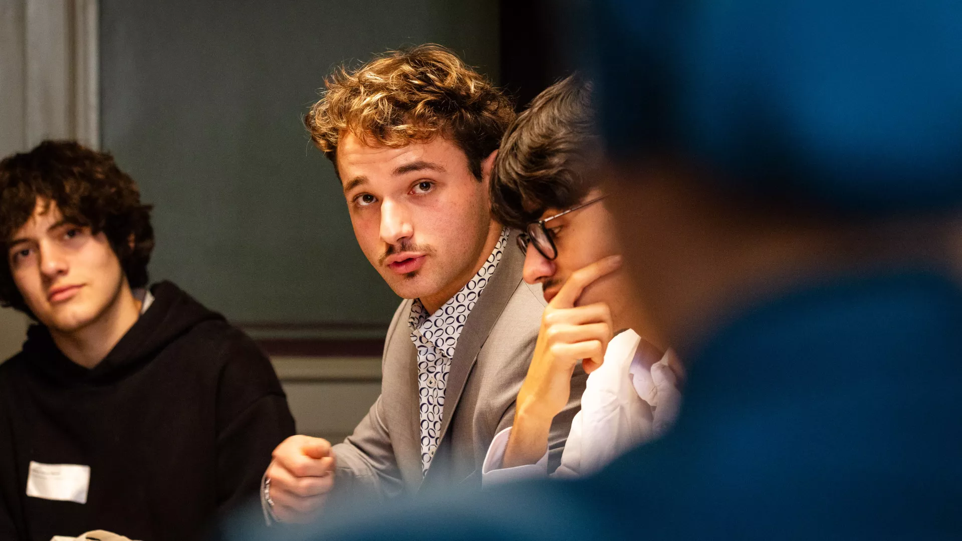 Skifter Muhagjeri, co-président de la plénière