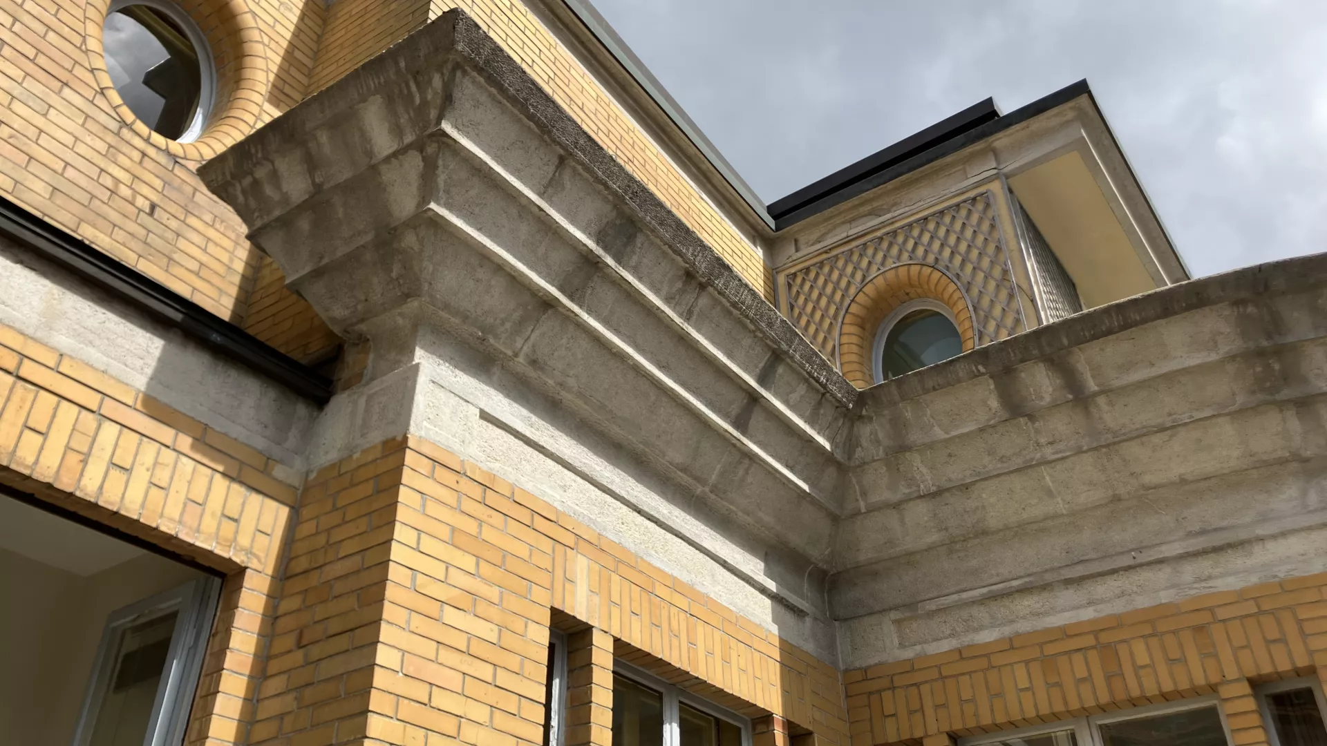 Détail des corniches de la ville Turque à La Chaux-de-Fonds