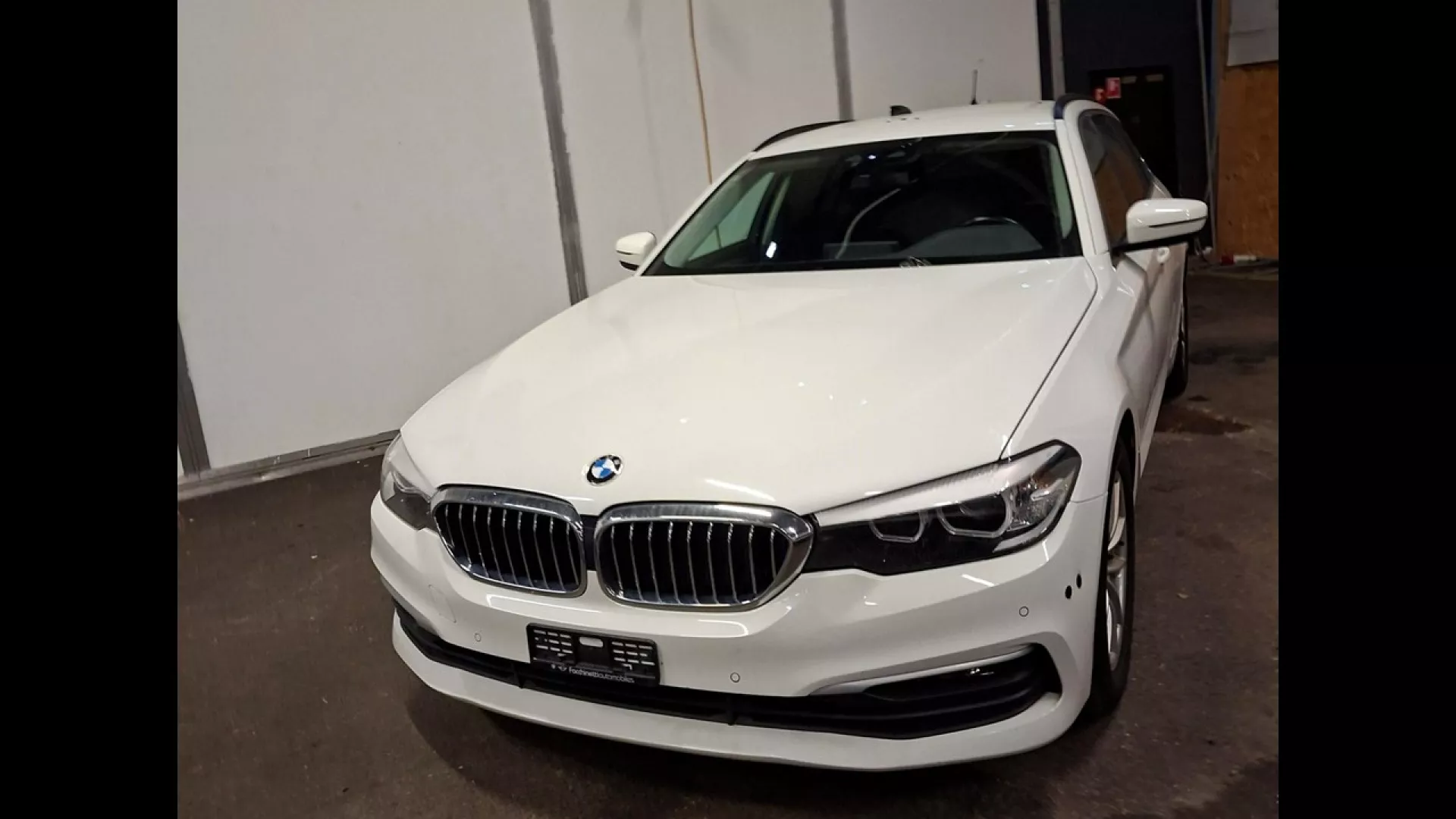 BMW 540i xDrive 3.0 blanche